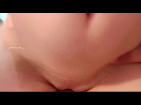 ❤️ Opamning xonasida uxlab yotib, men shunday uyg'ondim ❤❌ Anal pornoda bizda ❌